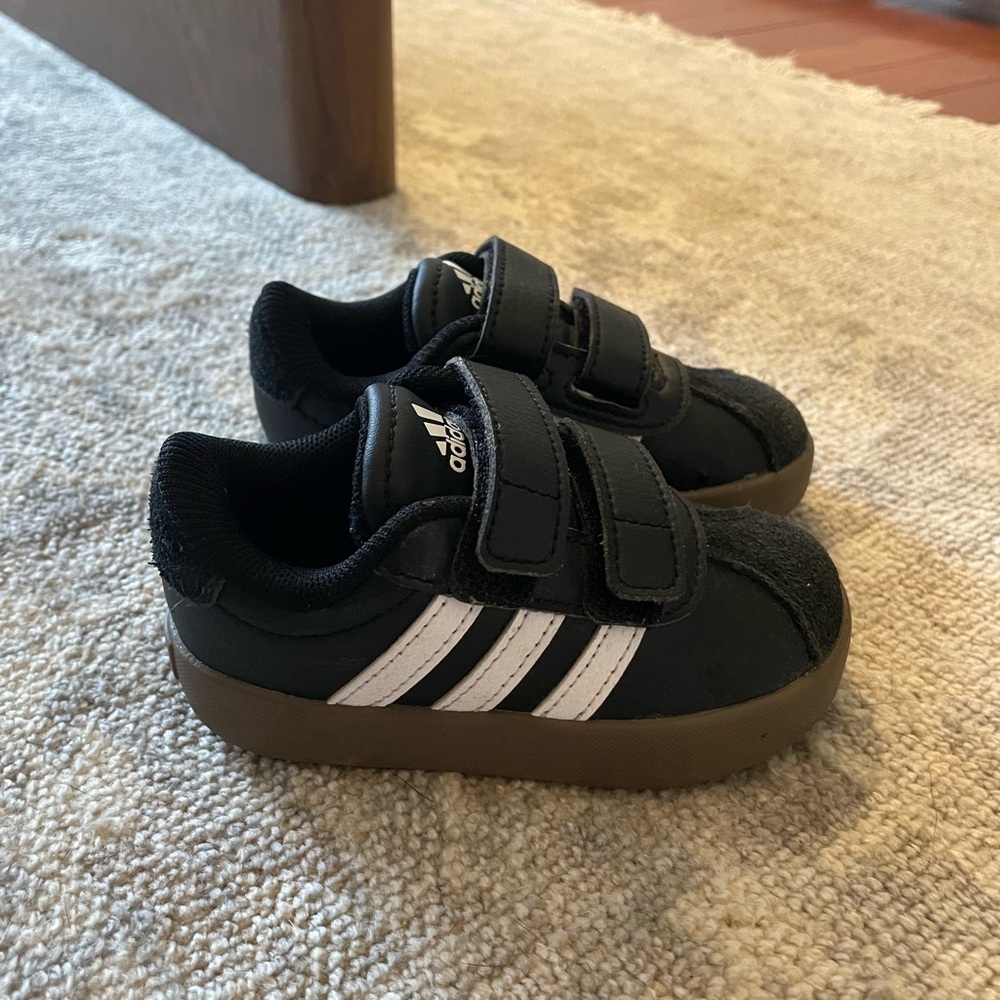 Adidas Toddler VL Court 3.0 Sneaker